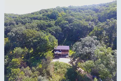 11843 Fuller Hollow Road, Prairie Du Chien, WI 53821 - Photo 2