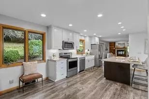 4862 Hickory Trail, Middleton, WI 53562 - Photo 12