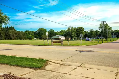 193 E Monroe Street, Wyocena, WI 53969 - Photo 14