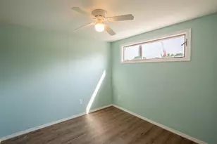 193 E Monroe St, Wyocena, WI 53969 - Photo 6