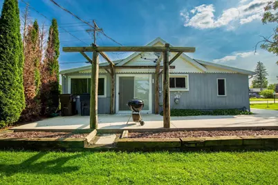 193 E Monroe Street, Wyocena, WI 53969 - Photo 10