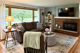 5318 Regent St, Madison, WI 53705 - Photo 6