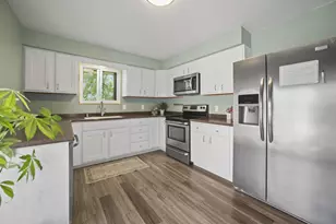 1325 W Conde St, Janesville, WI 53546 - Photo 16