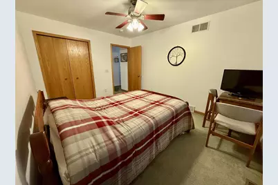 411 David Circle, Arena, WI 53503 - Photo 16