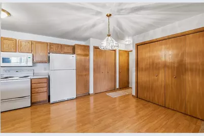 212 S Mountin Drive, Mayville, WI 53050 - Photo 6