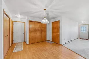 212 S Mountin Dr, Mayville, WI 53050 - Photo 10
