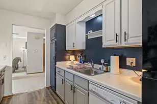 500 E Main Street, Sun Prairie, WI 53590 - Photo 14