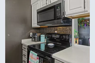 500 E Main Street #6, Sun Prairie, WI 53590 - Photo 16