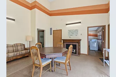 500 E Main Street #6, Sun Prairie, WI 53590 - Photo 32