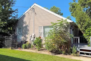 723 9th Ave, Baraboo, WI 53913 - Photo 10