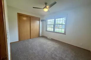 4333 Fieldcrest Dr, Janesville, WI 53546 - Photo 18