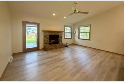 4333 Fieldcrest Drive, Janesville, WI 53546 - Photo 10