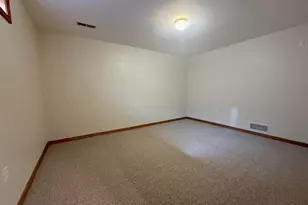 4333 Fieldcrest Dr, Janesville, WI 53546 - Photo 28