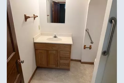 653 Gerald Avenue, Sun Prairie, WI 53590 - Photo 18