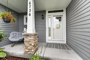 N6736 Zimmerman Ct, Beaver Dam, WI 53916 - Photo 4