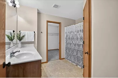 1451 Saint Albert The Great Drive, Sun Prairie, WI 53590 - Photo 28