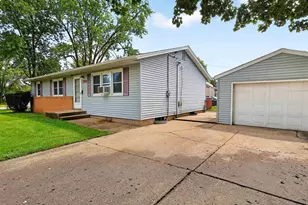 1744 Romona Ct, Beloit, WI 53511 - Photo 10