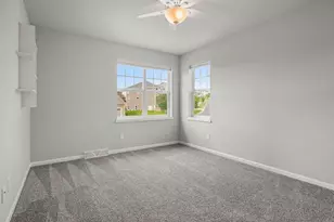 452 Blackburn Bay Dr, Verona, WI 53593 - Photo 22