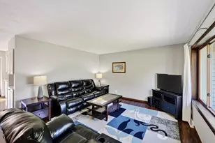 1335 Johnson St, Stoughton, WI 53589 - Photo 12