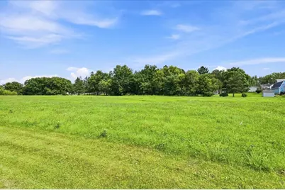 300 Meadow Lane, Columbus, WI 53925 - Photo 14