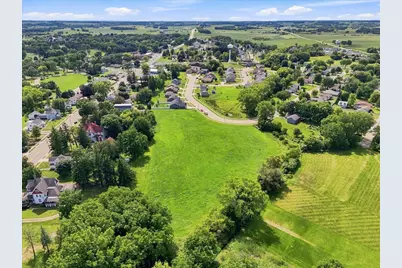 300 Meadow Lane, Columbus, WI 53925 - Photo 6
