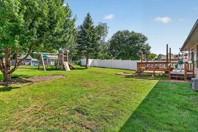 1500 Evergreen Drive, Janesville, WI 53546 - Photo 28