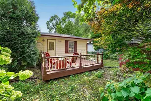 2334 Superior St, Madison, WI 53704 - Photo 6