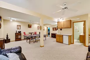 827 Ridge View Ln, Oregon, WI 53575 - Photo 36