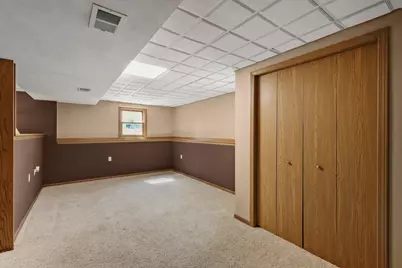 9 S Bartelt Court, Madison, WI 53704 - Photo 14
