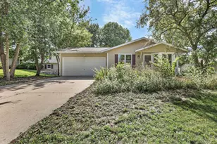9 S Bartelt Ct, Madison, WI 53704 - Photo 40