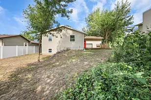 9 S Bartelt Ct, Madison, WI 53704 - Photo 34