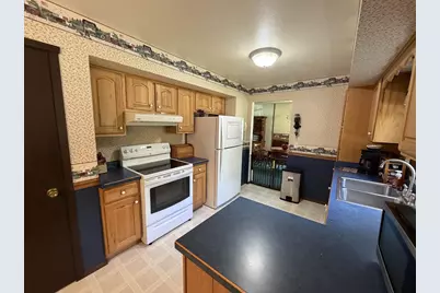 14 Eldon Court, Madison, WI 53716 - Photo 8