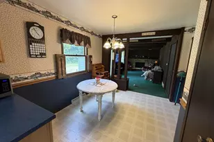 14 Eldon Ct, Madison, WI 53716 - Photo 10