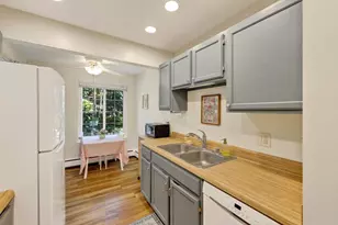 1 Golf Course Rd, Madison, WI 53704 - Photo 10
