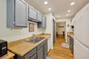 1 Golf Course Rd, Madison, WI 53704 - Photo 8