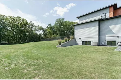 5921 N Sessler Court, Milton, WI 53563 - Photo 6