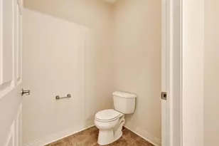 37 Cherokee Cir, Madison, WI 53704 - Photo 20