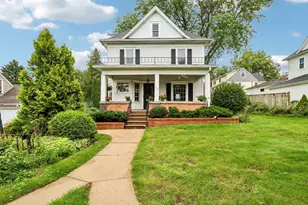 313 S 2nd St, Mount Horeb, WI 53572 - Photo 1