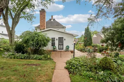313 S 2nd Street, Mount Horeb, WI 53572 - Photo 4