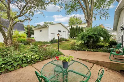 313 S 2nd Street, Mount Horeb, WI 53572 - Photo 6
