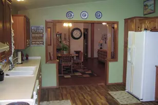 37176 Seymour Dr, Prairie Du Chien, WI 53821 - Photo 8