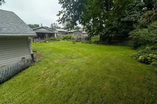 344 Almeron St, Janesville, WI 53536 - Photo 4