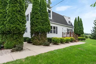 2466 County Hwy N, Stoughton, WI 53589 - Photo 8