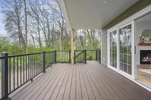 1410 Stonehaven Dr, Sun Prairie, WI 53590 - Photo 30