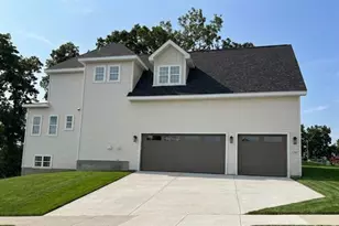 1410 Stonehaven Dr, Sun Prairie, WI 53590 - Photo 34