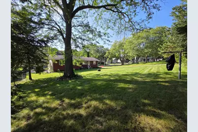 512 Central Avenue, Deerfield, WI 53531 - Photo 8