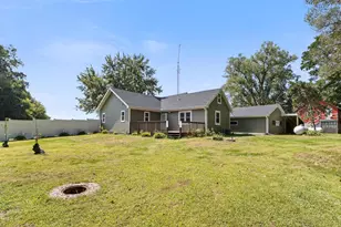 W6610 Hwy 33, Portage, WI 53901 - Photo 58