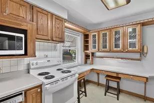 1527 Highland Ave, Beloit, WI 53511 - Photo 22