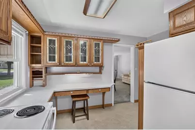 1527 Highland Avenue, Beloit, WI 53511 - Photo 20