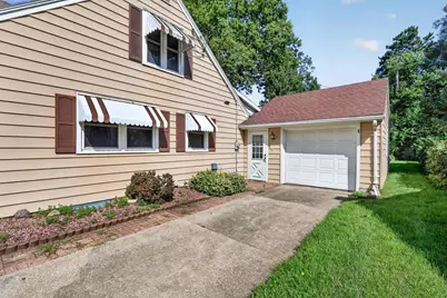 1527 Highland Avenue, Beloit, WI 53511 - Photo 4
